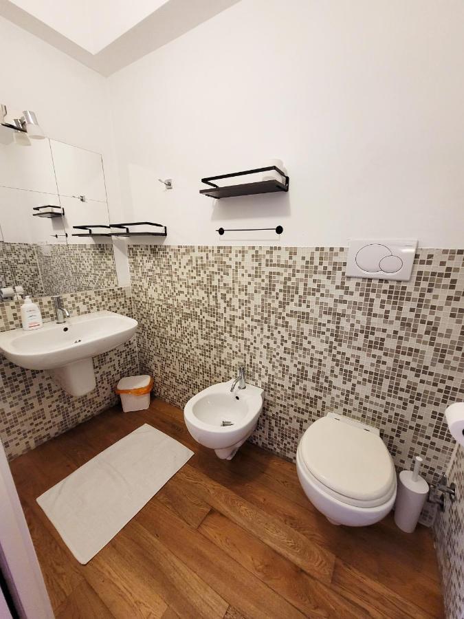 Baribello Apartment - 3 Bedrooms 3 Bathrooms - Bari Central Station Exteriér fotografie
