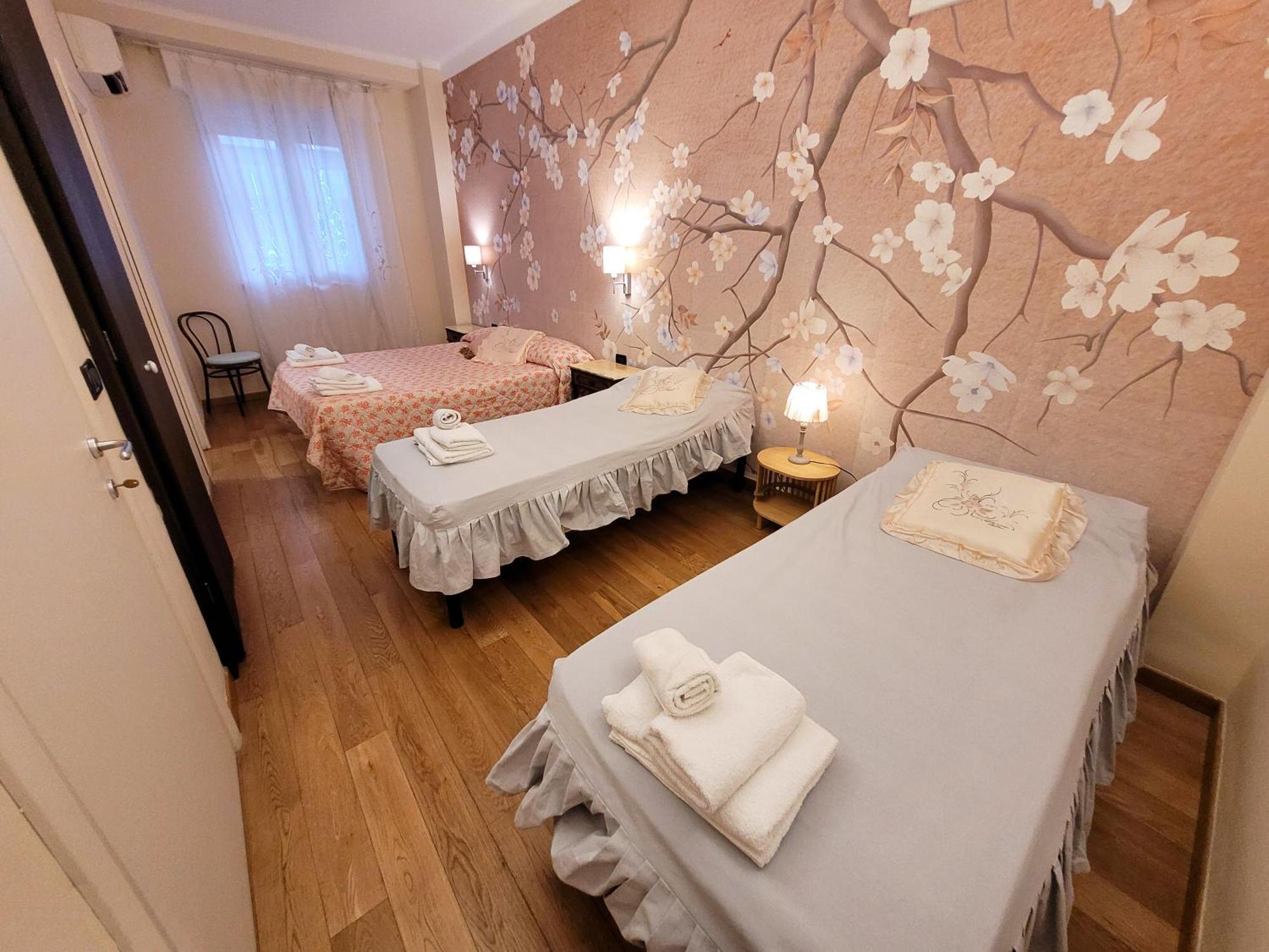 Baribello Apartment - 3 Bedrooms 3 Bathrooms - Bari Central Station Exteriér fotografie